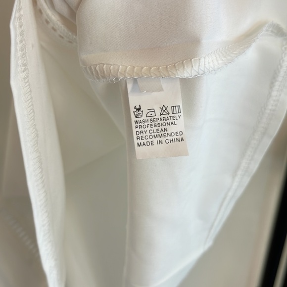 White Boho Blouse Size Medium NWT - Picture 9 of 11